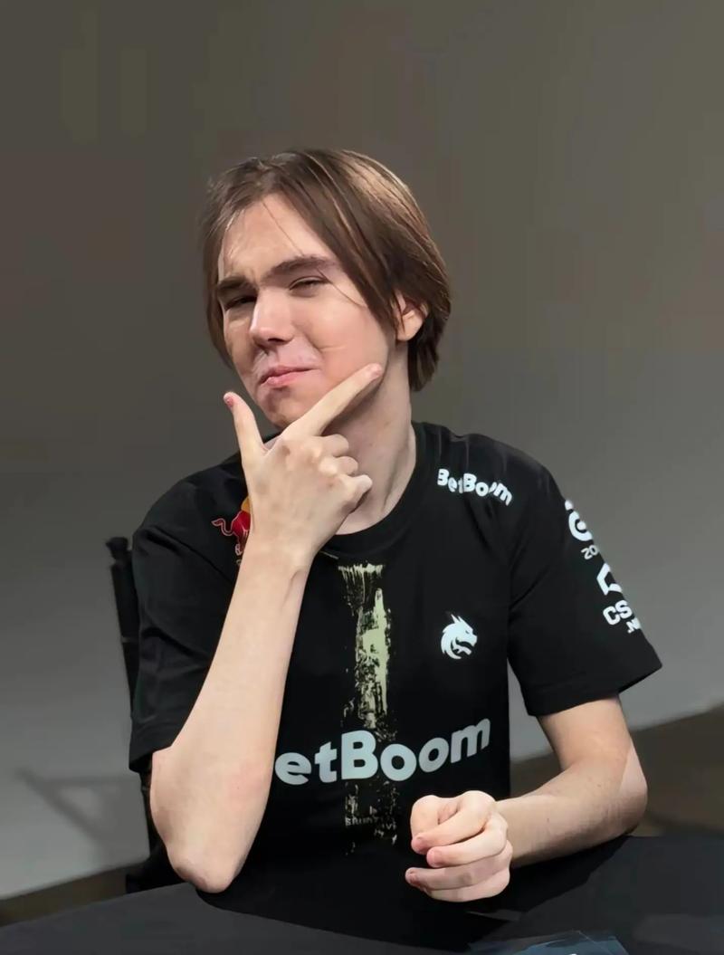 B1ad3 对 NAVI 输给 The MongolZ 的看法 - ＂他们更强，准备更充分＂