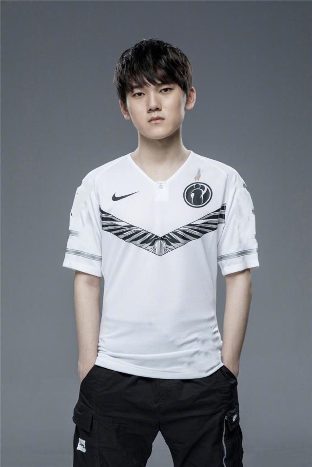 iG官方：打野beishang正式离队 恢复自由人身份